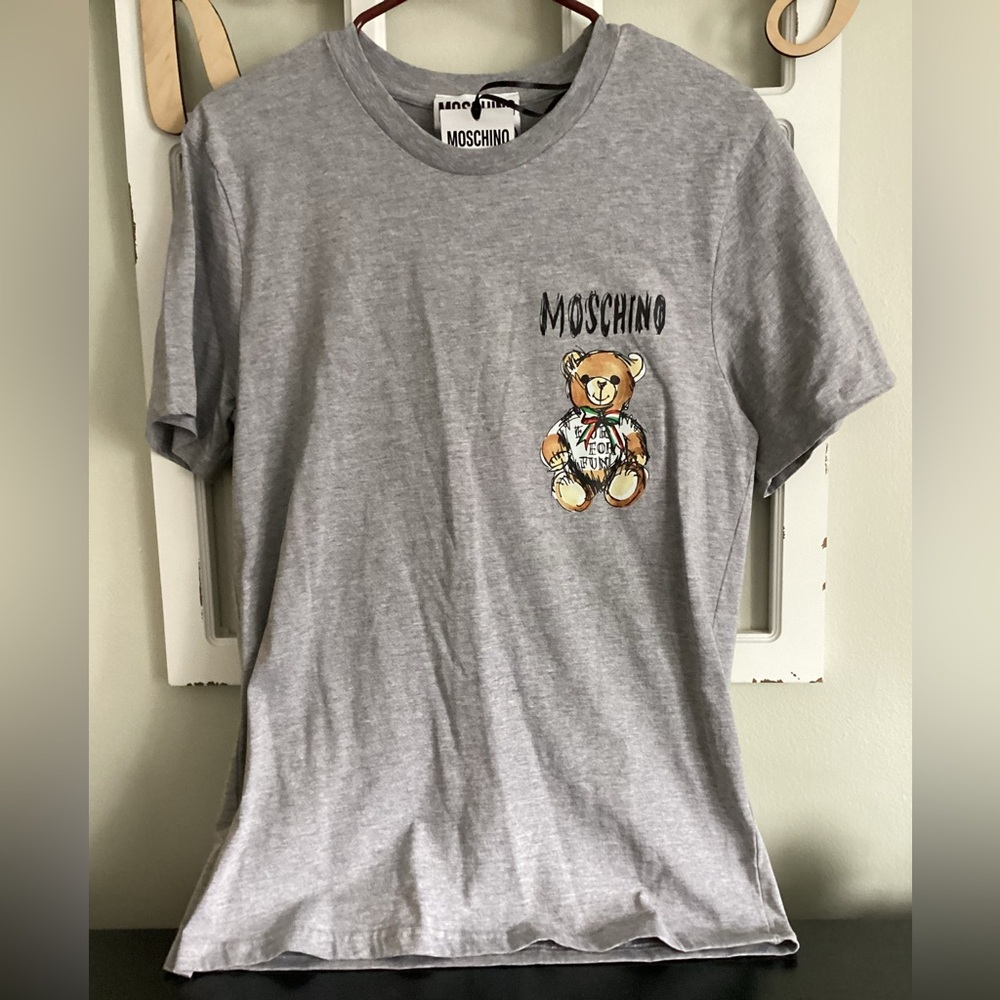 MOSCHINO Tshirt new with tags